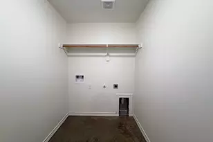 1050 E Burnett St, Ennis, TX 75119 - Photo 12