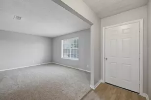 121 Hillside Ln, DeSoto, TX 75115 - Photo 4