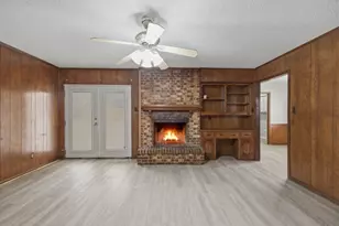 121 Hillside Ln, DeSoto, TX 75115 - Photo 6