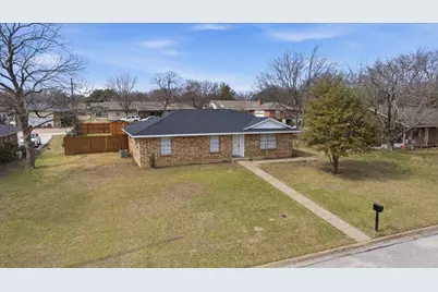 121 Hillside Lane, DeSoto, TX 75115 - Photo 22