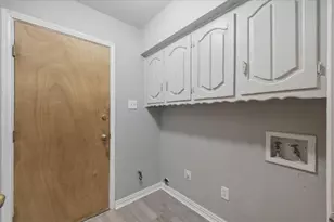 121 Hillside Ln, DeSoto, TX 75115 - Photo 18