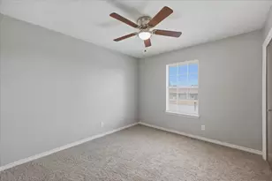 121 Hillside Ln, DeSoto, TX 75115 - Photo 16