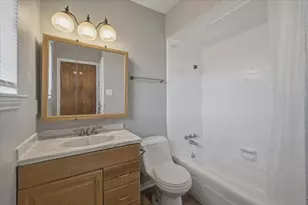 121 Hillside Ln, DeSoto, TX 75115 - Photo 12