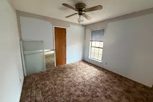 683 Farm Road 2820, Sumner, TX 75486 - Photo 10