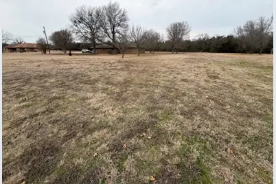 683 Farm Road 2820, Sumner, TX 75486 - Photo 2