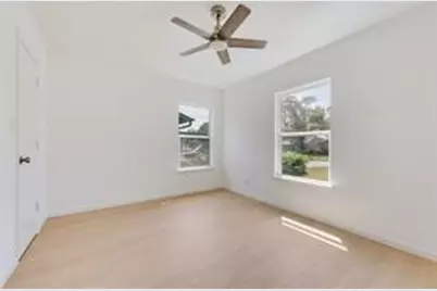 5816 Kilpatrick Avenue, Fort Worth, TX 76107 - Photo 8