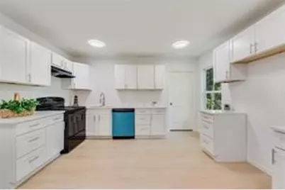 5816 Kilpatrick Avenue, Fort Worth, TX 76107 - Photo 4