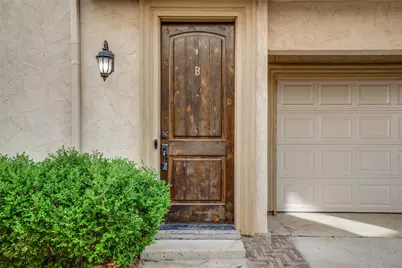 1914 Euclid Avenue #B, Dallas, TX 75206 - Photo 2