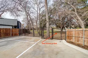 408 Foch St, Fort Worth, TX 76107 - Photo 18