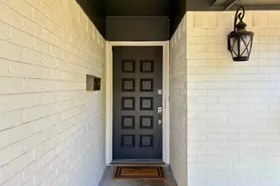 601 Carpenter Dr, Garland, TX 75040 - Photo 2