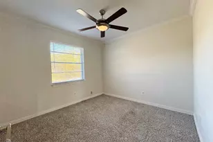 601 Carpenter Dr, Garland, TX 75040 - Photo 8
