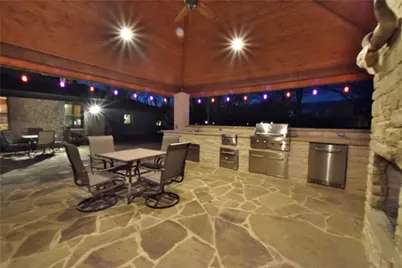 10015 Flight Plan Drive, Granbury, TX 76049 - Photo 30