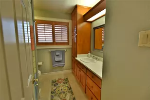 10015 Flight Plan Dr, Granbury, TX 76049 - Photo 24