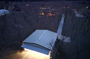 10015 Flight Plan Dr, Granbury, TX 76049 - Photo 40