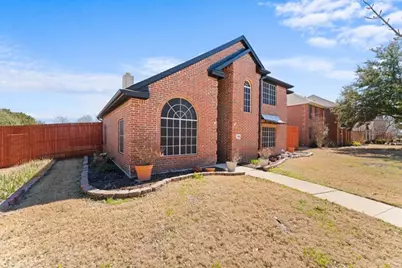 7022 Cottonwood Circle, Sachse, TX 75048 - Photo 2