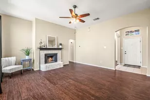 1817 Caddo Lake Dr, Allen, TX 75002 - Photo 8