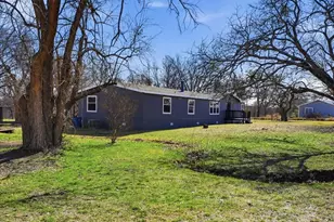 10112 Lavinder Ln, Crowley, TX 76036 - Photo 24