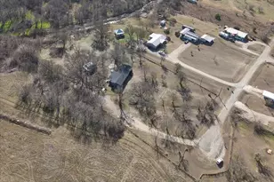 10112 Lavinder Ln, Crowley, TX 76036 - Photo 34