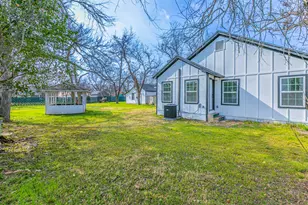 1026 La Clede St, Bellmead, TX 76705 - Photo 26