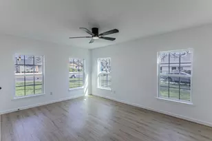 1026 La Clede St, Bellmead, TX 76705 - Photo 18