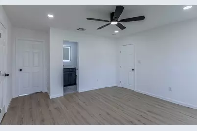 1026 La Clede Street, Bellmead, TX 76705 - Photo 12