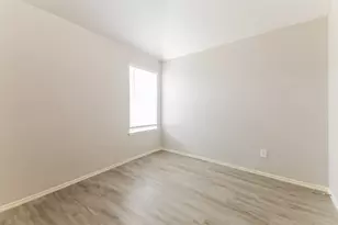 2049 Hollow Creek Dr, Dallas, TX 75253 - Photo 16