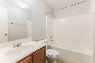 2049 Hollow Creek Dr, Dallas, TX 75253 - Photo 18