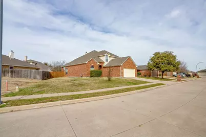 14301 Polo Ranch Street, Fort Worth, TX 76052 - Photo 36