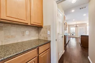 2467 Harbour Dr, Grand Prairie, TX 75054 - Photo 14