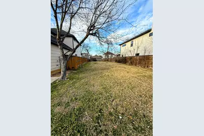 2023 Dennison Street, Dallas, TX 75212 - Photo 4