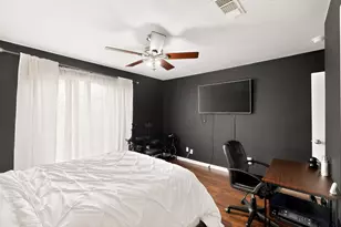 1220 Jackson Dr, Crowley, TX 76036 - Photo 16