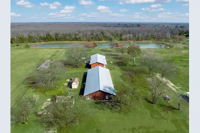 1900 County Road 33900, Powderly, TX 75473 - Photo 6