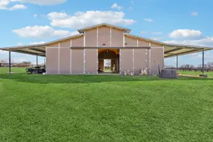 1026 Gene Perry Ct, Bartonville, TX 76226 - Photo 38