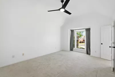 836 Lakeview Circle, Coppell, TX 75019 - Photo 18