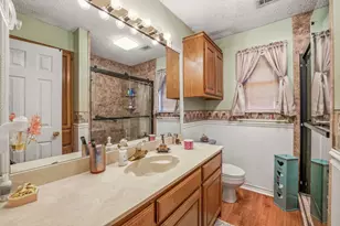 3903 Frisco Cir, Granbury, TX 76048 - Photo 22