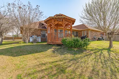 3903 Frisco Circle, Granbury, TX 76048 - Photo 28