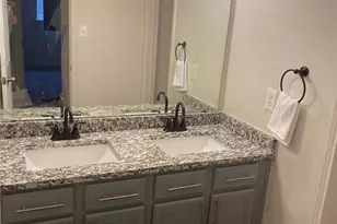 4718 Parkhaven Dr, Garland, TX 75043 - Photo 14