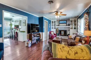 502 Martin Ln, Euless, TX 76040 - Photo 6