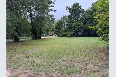 103 13th Street NW, Paris, TX 75460 - Photo 1