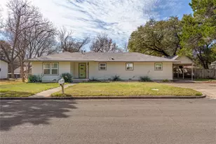 4600 Cedar Mountain Dr, Waco, TX 76708 - Photo 2