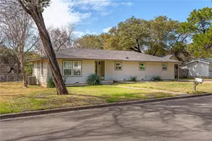 4600 Cedar Mountain Dr, Waco, TX 76708 - Photo 4