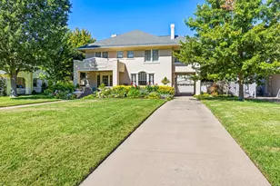 5617 Swiss Ave, Dallas, TX 75214 - Photo 2