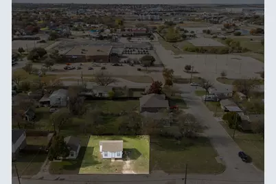 313 Hallvale Drive, White Settlement, TX 76108 - Photo 2