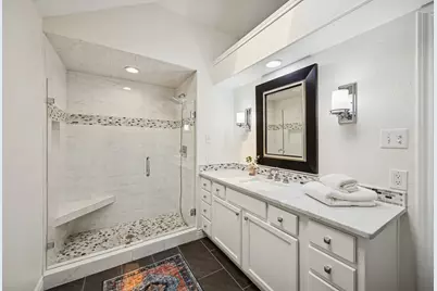 2000 Espinosa Drive, Carrollton, TX 75010 - Photo 18