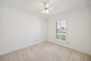 2000 Espinosa Dr, Carrollton, TX 75010 - Photo 20