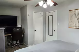 417 Wood St, Sanger, TX 76266 - Photo 16