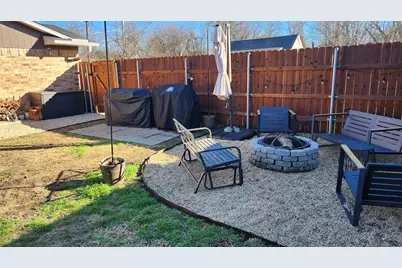 417 Wood Street, Sanger, TX 76266 - Photo 4