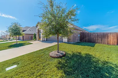 1901 Maplewood Drive, Glenn Heights, TX 75154 - Photo 2