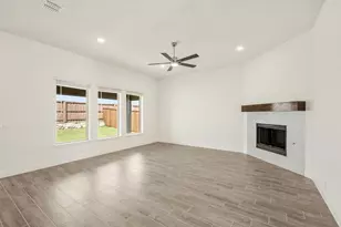 2204 Redding Dr, Mansfield, TX 76084 - Photo 8