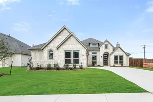 2204 Redding Dr, Mansfield, TX 76084 - Photo 2
